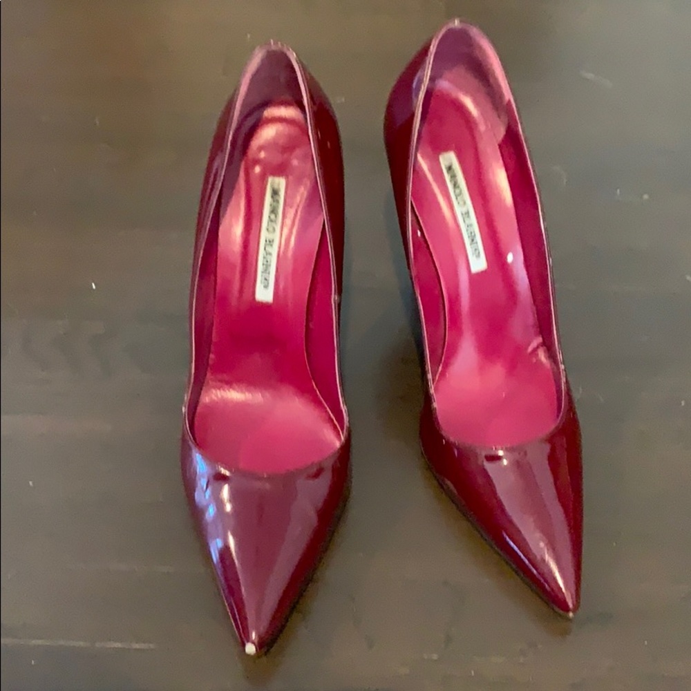 Manolo Blahnik patent pumps
